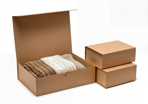 Pudełko prezentowe magnetyczne tekturowe Kraft 220x160x80 mm 850 g/m2