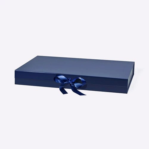 Pudełko prezentowe magnetyczne 600x440x80 mm granatowe XXL ze wstążką