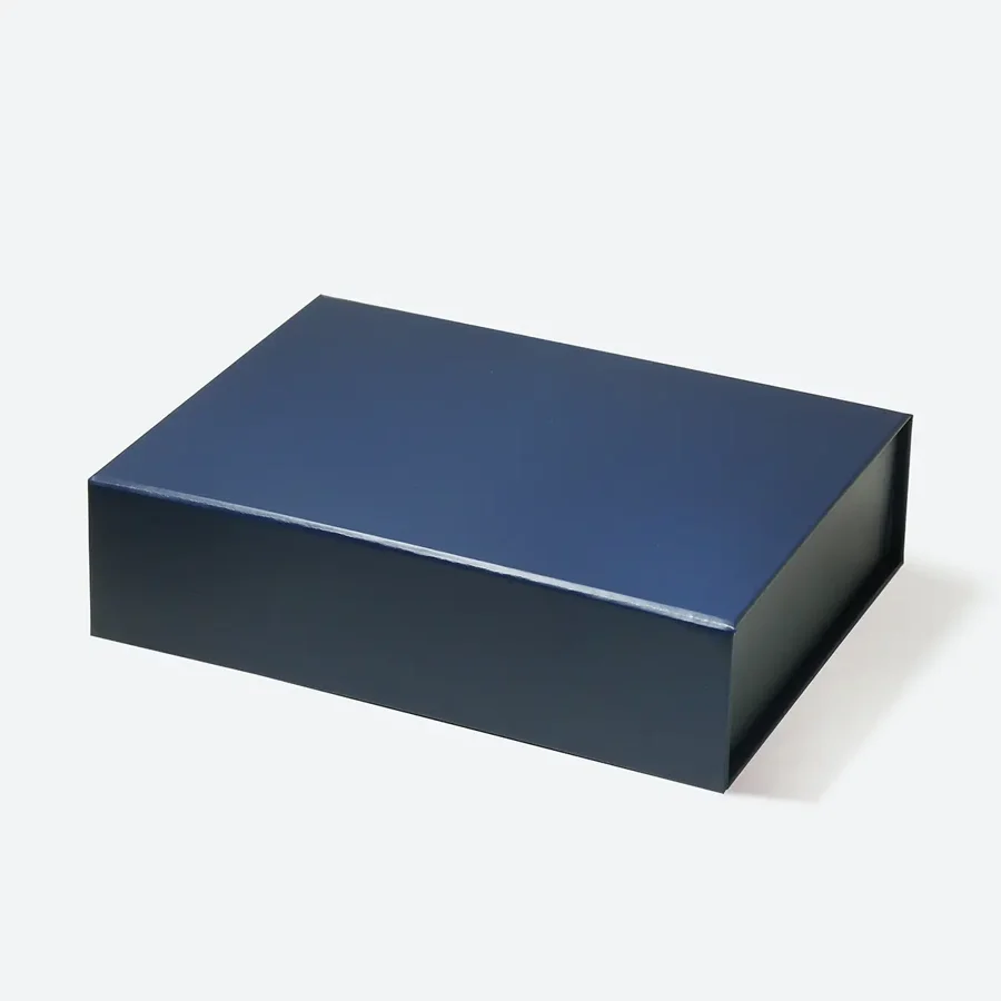 Pudełko magnetyczne granatowe B6 200x150x55 mm ozdobne prezentowe