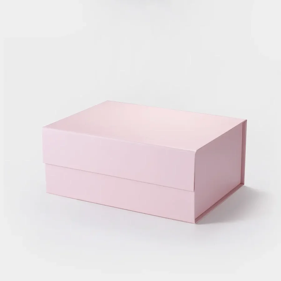 Pudełko magnetyczne różowe A5 235x170x100 mm, opakowanie prezentowe