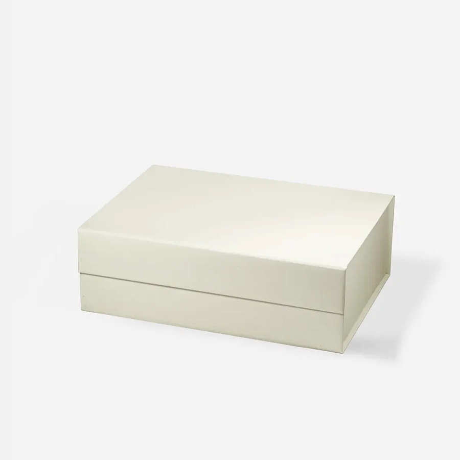 Pudełko prezentowe magnetyczne kość słoniowa M 280x210x95 mm ozdobne