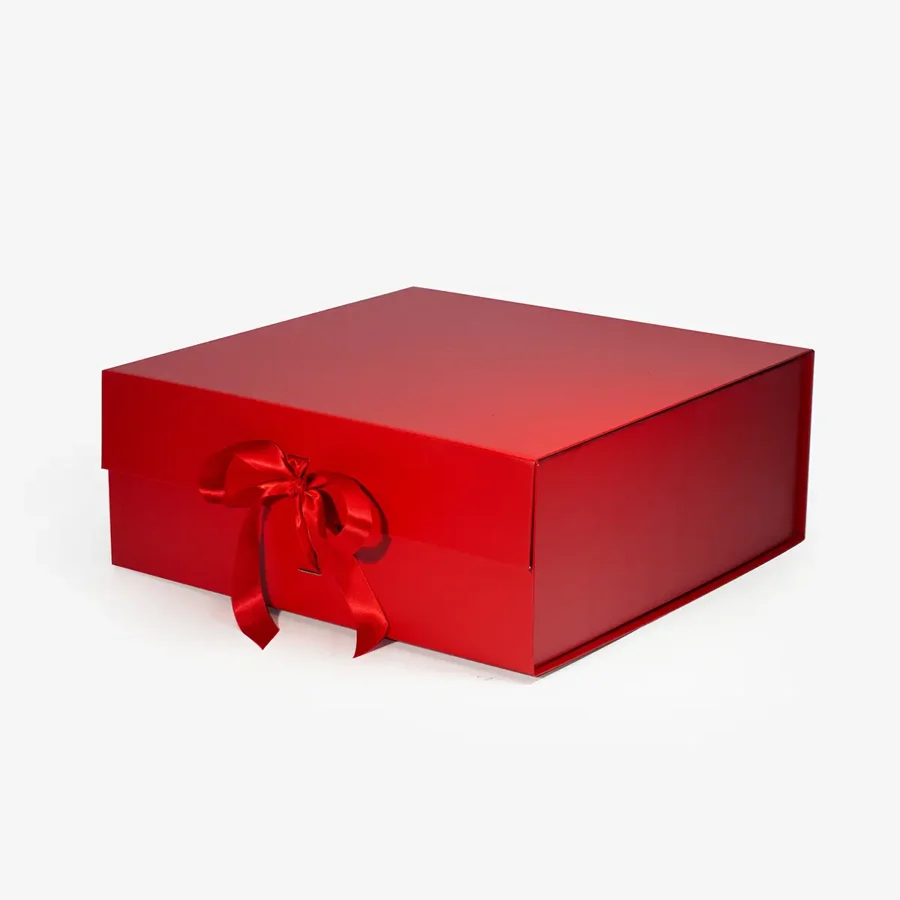 Pudełko Magnetyczne 380x380x150mm(zew) Czerwone Ze Wstążką Prezentowe