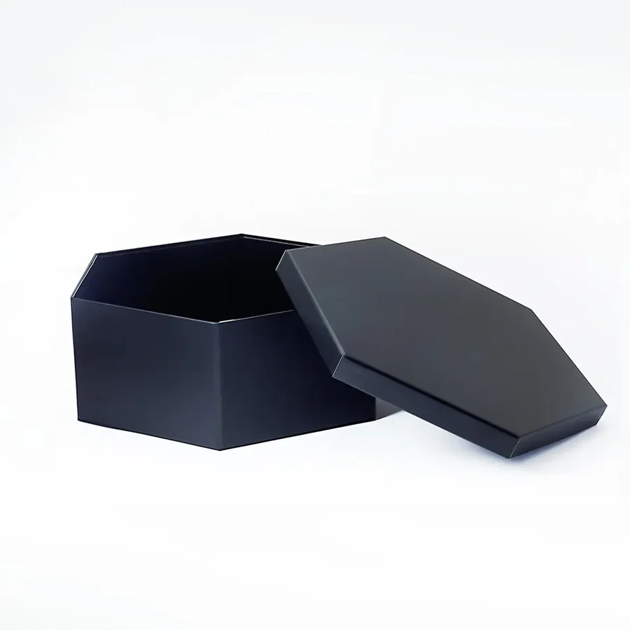 Pudełko ozdobne prezentowe sześciokątne czarne składane 280x240x100 mm