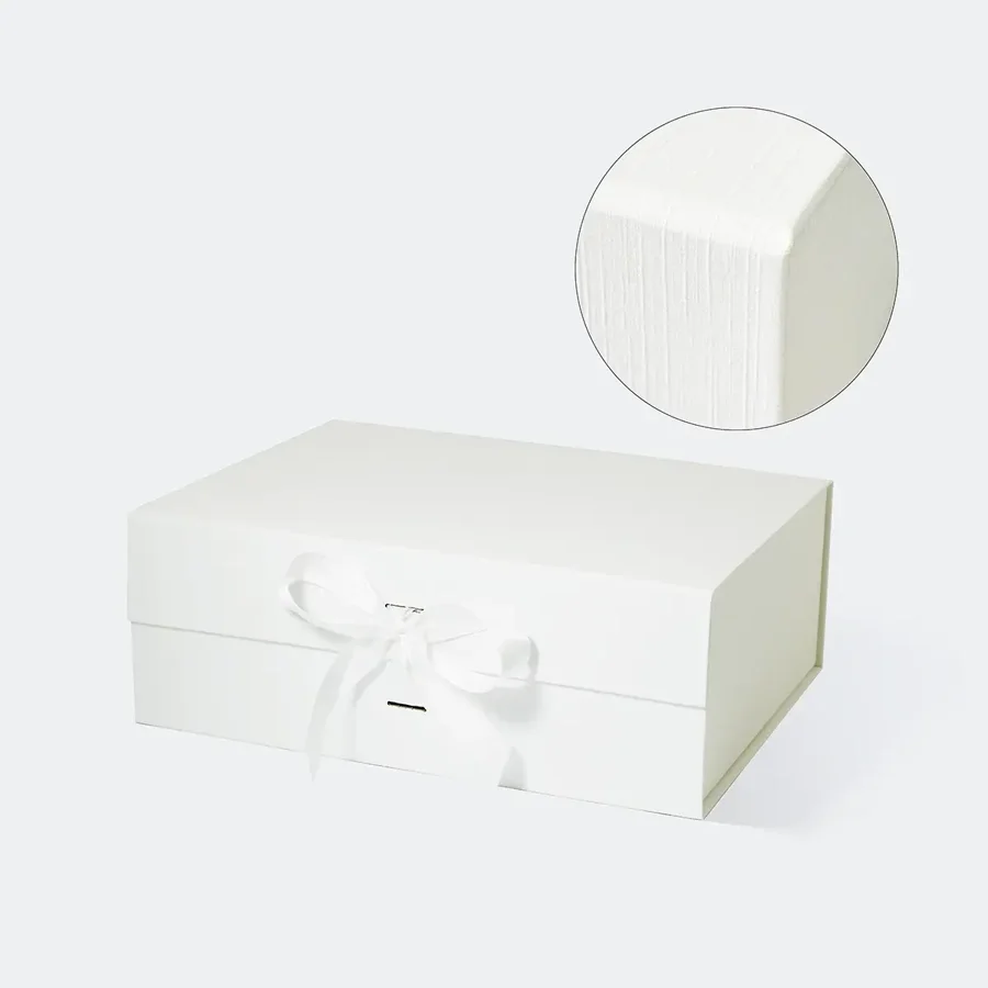 Pudełko Magnetyczne Białe Len z Wstążką 330x255x115mm(zew) Prezentowe