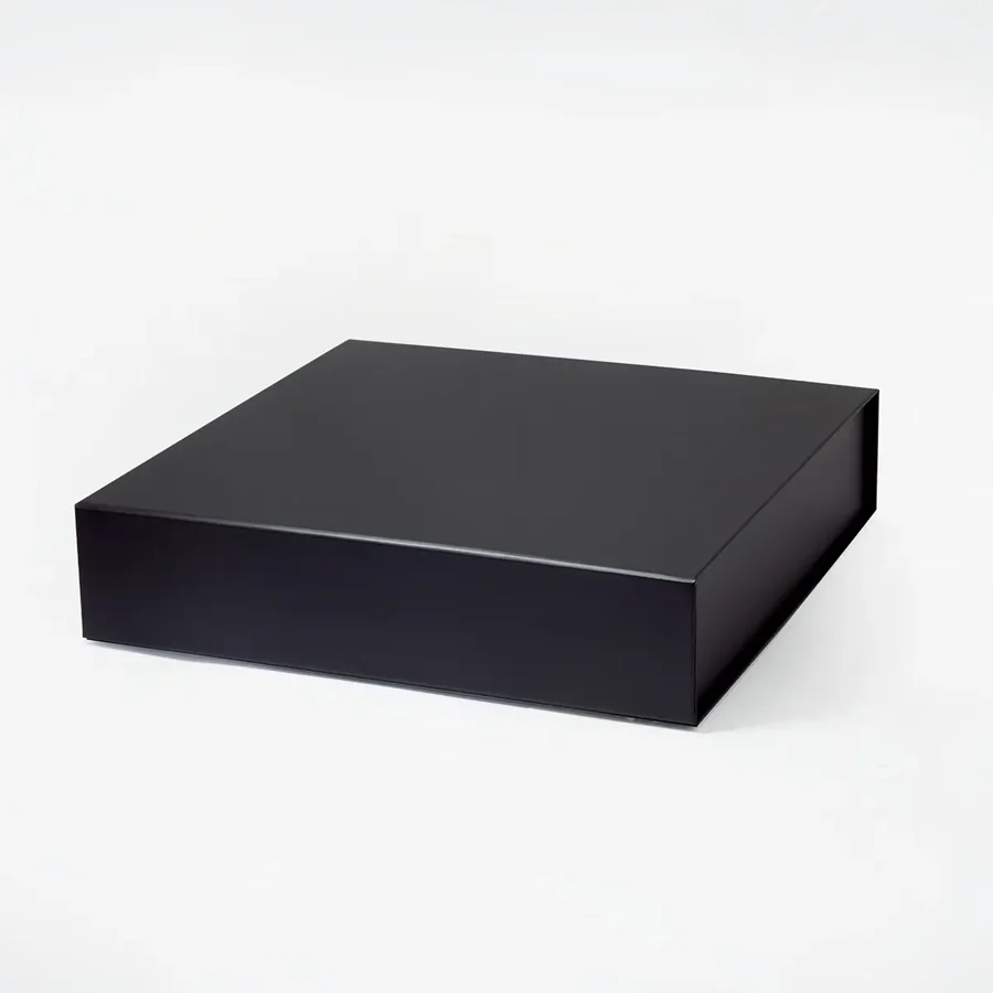Pudełko magnetyczne prezentowe czarne kwadratowe płaskie 280x280x64 mm