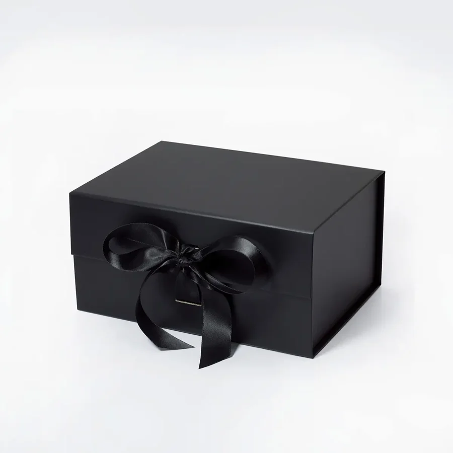 Pudełko Magnetyczne Czarne Z Wstążką B6 200x150x100mm(zew) Eleganckie