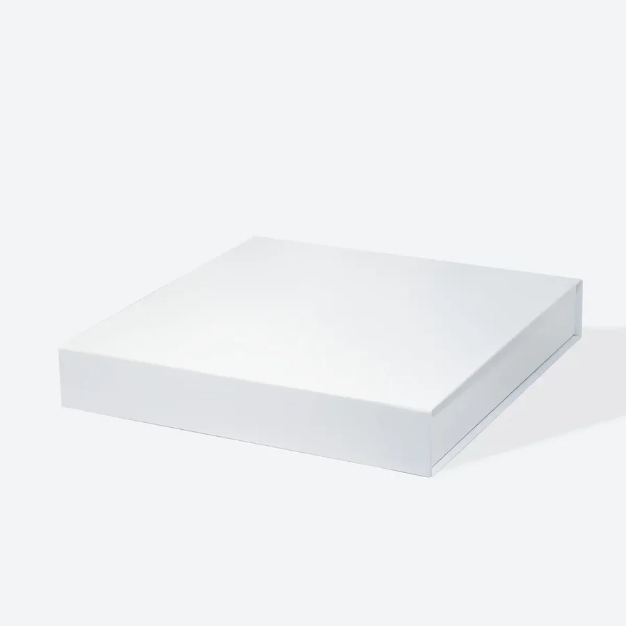 Pudełko magnetyczne kwadratowe białe niskie 305x305x51 mm prezentowe