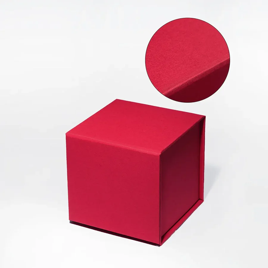 Pudełko magnetyczne kostka XXS czerwone 76x76x76 mm prezentowe