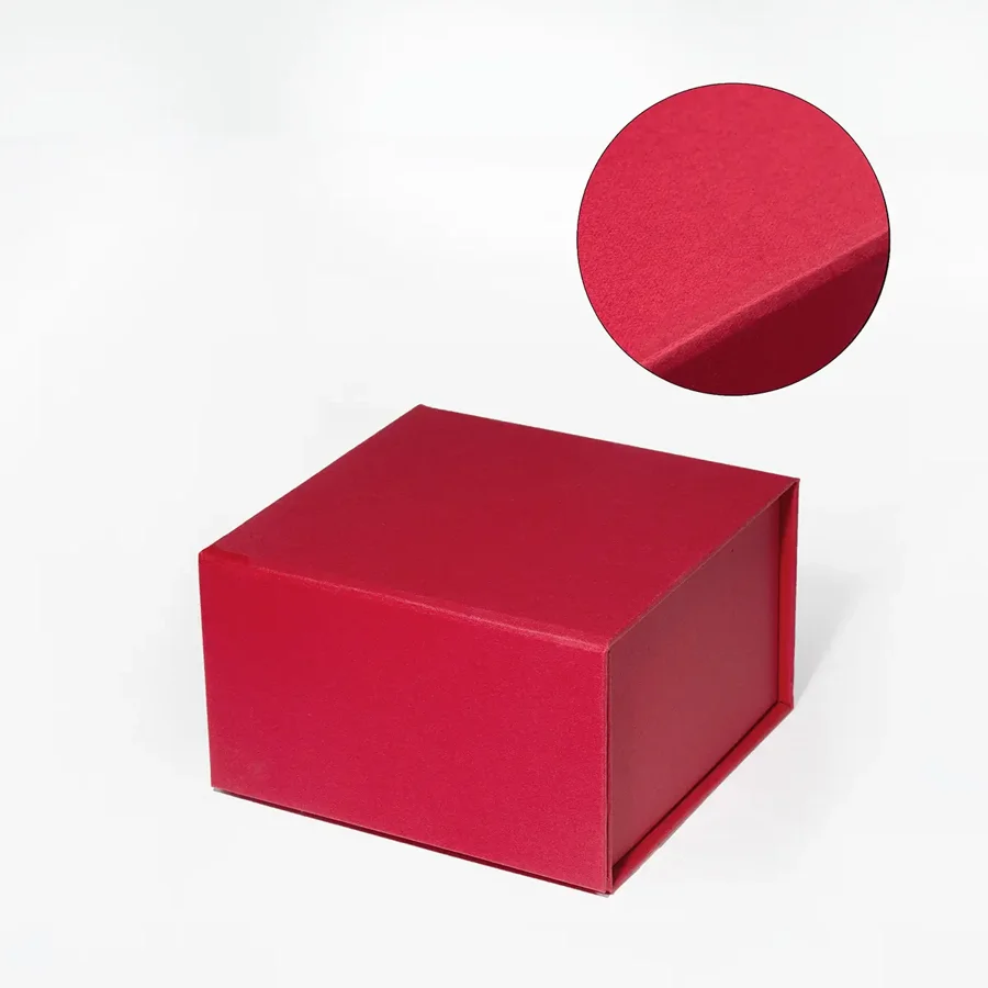 Pudełko Magnetyczne Czerwone100x100x65mm(zew) Ozdobne Na Biżuterie