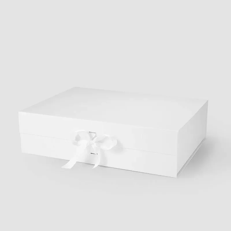 Pudełko Magnetyczne 440x320x120mm(zew) Białe Ze Wstążką Eleganckie