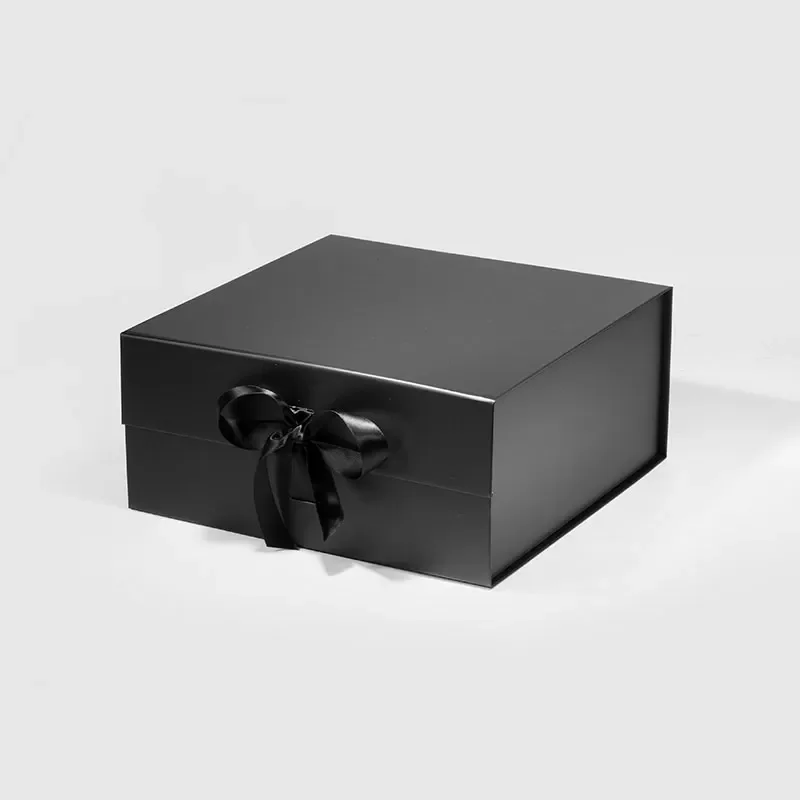 Pudełko Magnetyczne Czarne Z Wstążką 280x280x130mm Na Prezent Premium